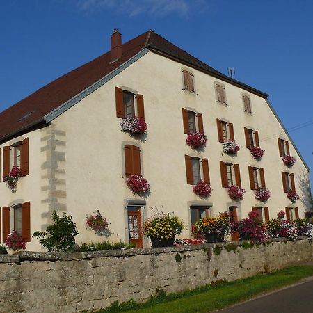 Chilly-sur-Salins Le P'Tit Bonheur B&B 외부 사진